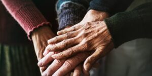 Aging and Isolation: How to Prevent Loneliness 3
