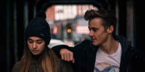 How Anxious-Avoidant Attachment Affects Relationships 2