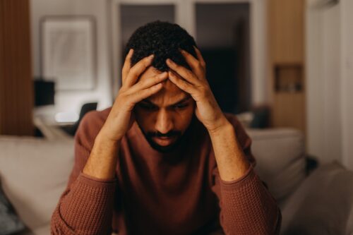 7 Signs of Unresolved Trauma in Men 2