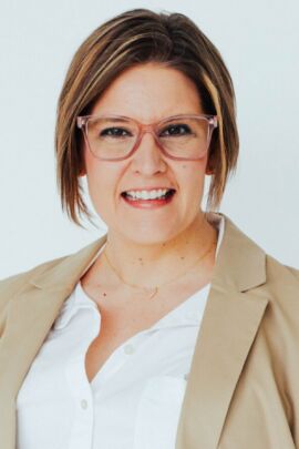 Photo of Rebecca Marquez